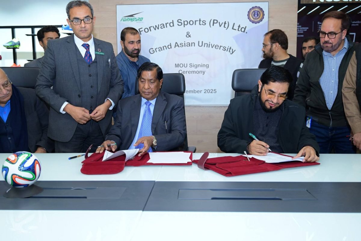 GAUS & Forward Sports Sign MoU to Promote Scholarships and Industry, Academia Collaboration